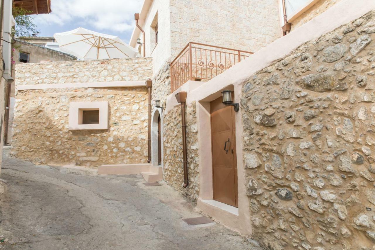 Nivritos Traditional Homes Exterior foto